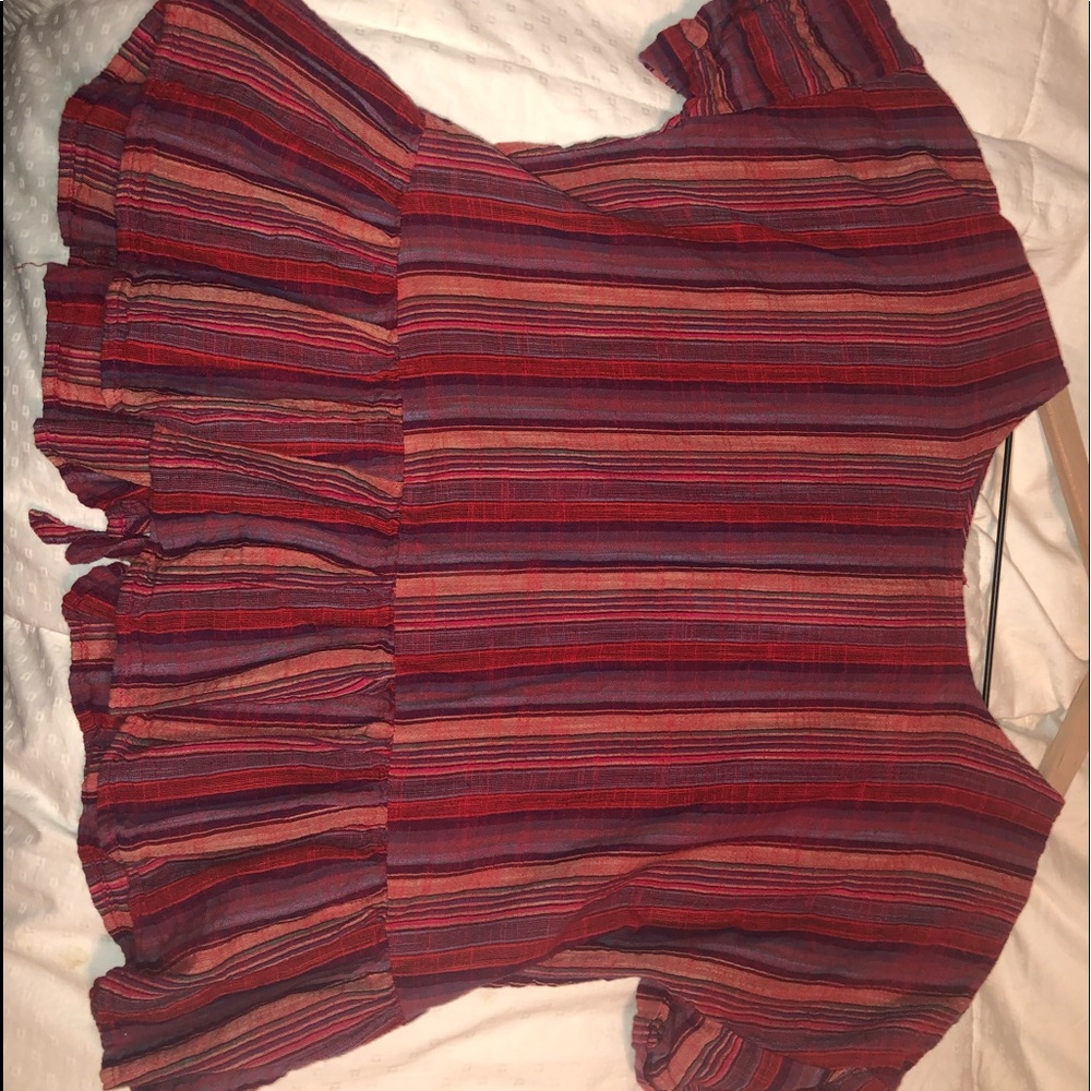 Stripped shirt with tied open back